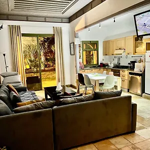 Au Coeur De La Palmeraie De Marrakech Apartment